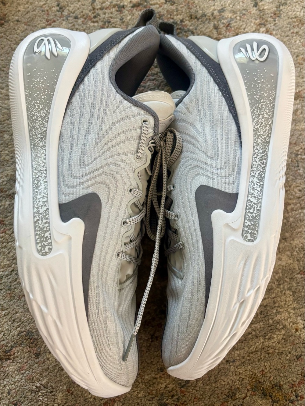 Under Armour unisex Curry 12 Basketball Shoes gray/white men 11.5 women 13